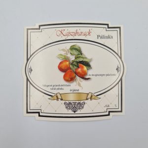 Öntapadós kocka pálinkás címke – Kajszibarack