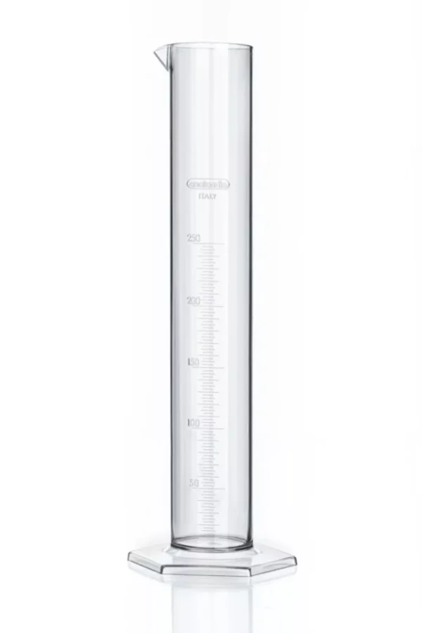 Mérőhenger víztiszta 250ml